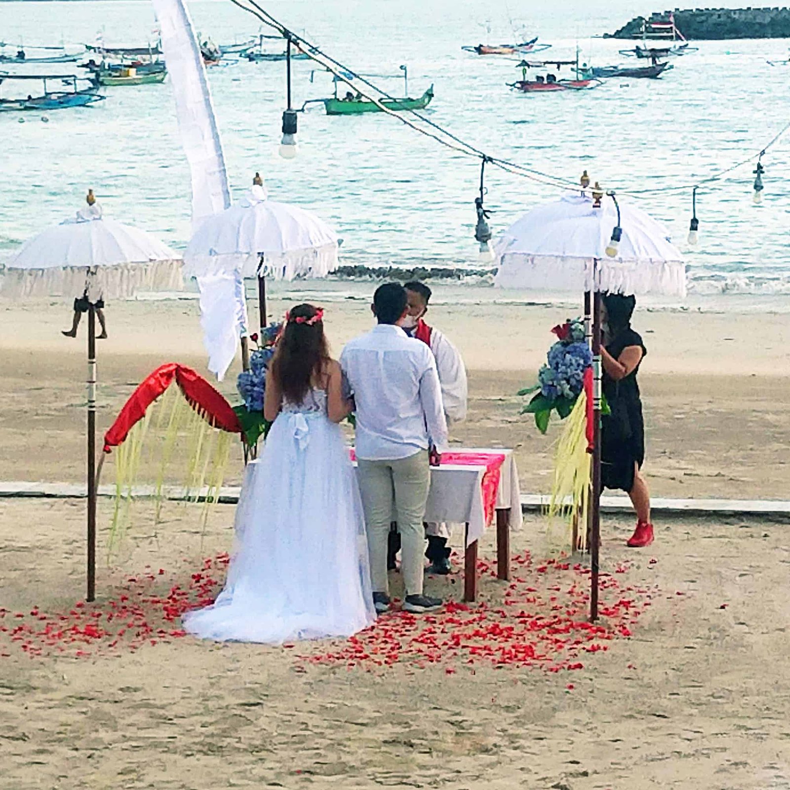 beach ceremony